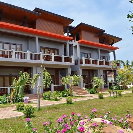 Lanta Intanin Resort - Sha Extra Plus Ko Lanta Exterior foto