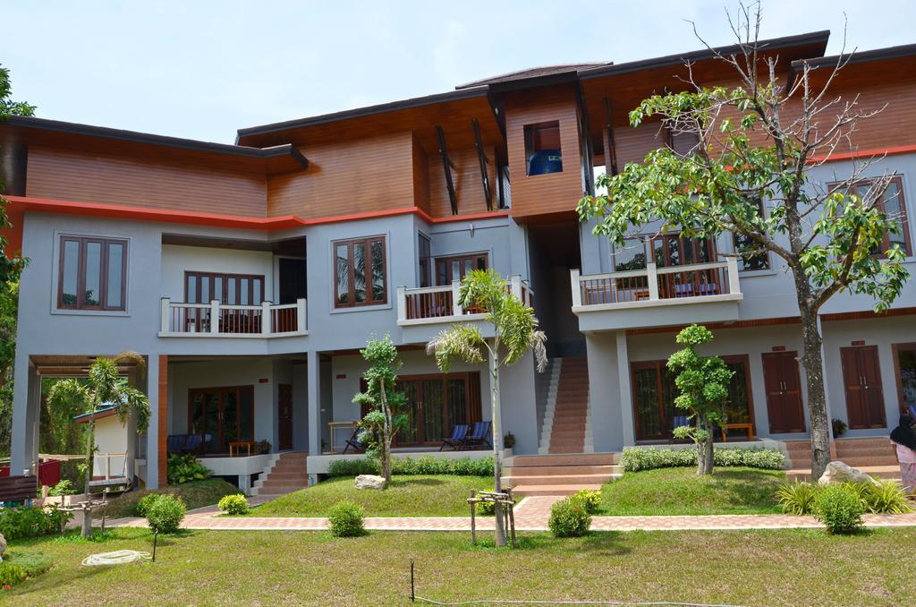 Lanta Intanin Resort - Sha Extra Plus Ko Lanta Exterior foto