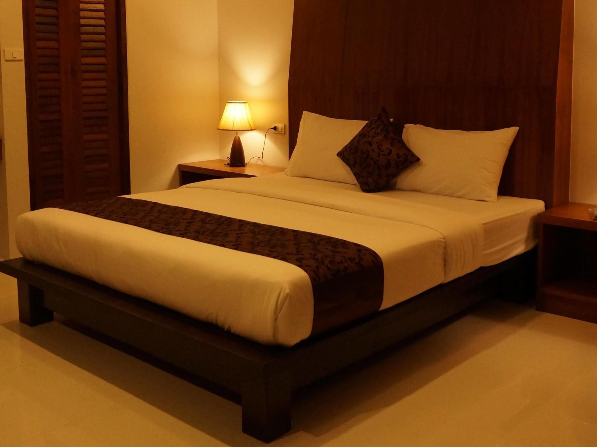 Lanta Intanin Resort - Sha Extra Plus Ko Lanta Exterior foto