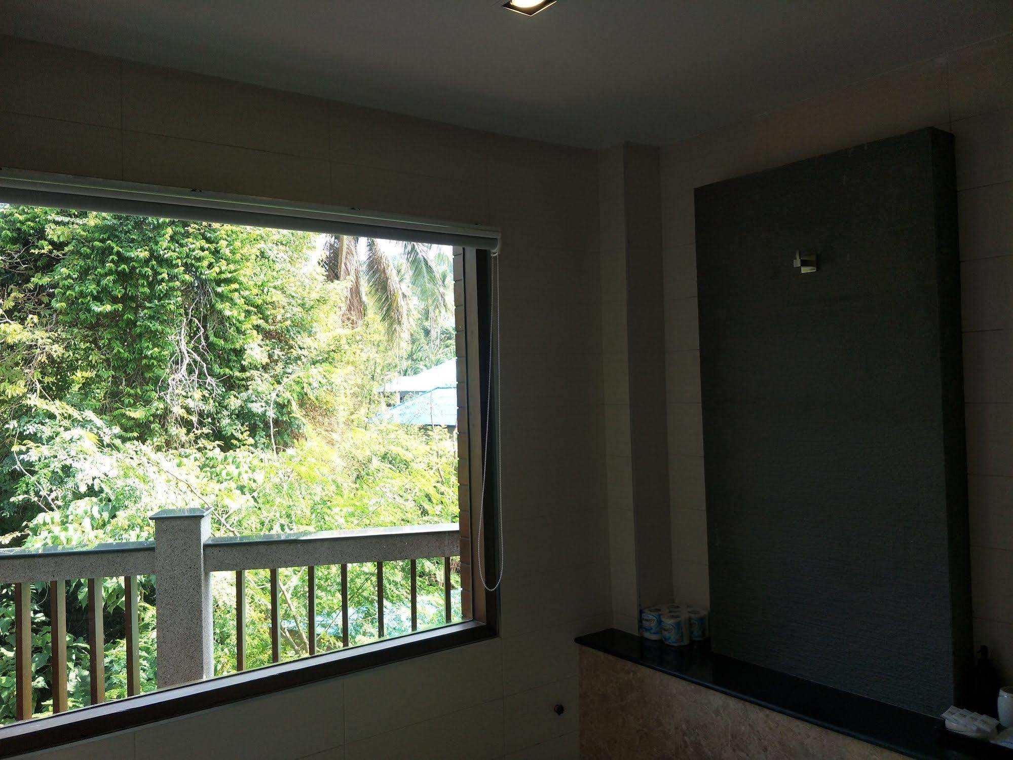 Lanta Intanin Resort - Sha Extra Plus Ko Lanta Exterior foto