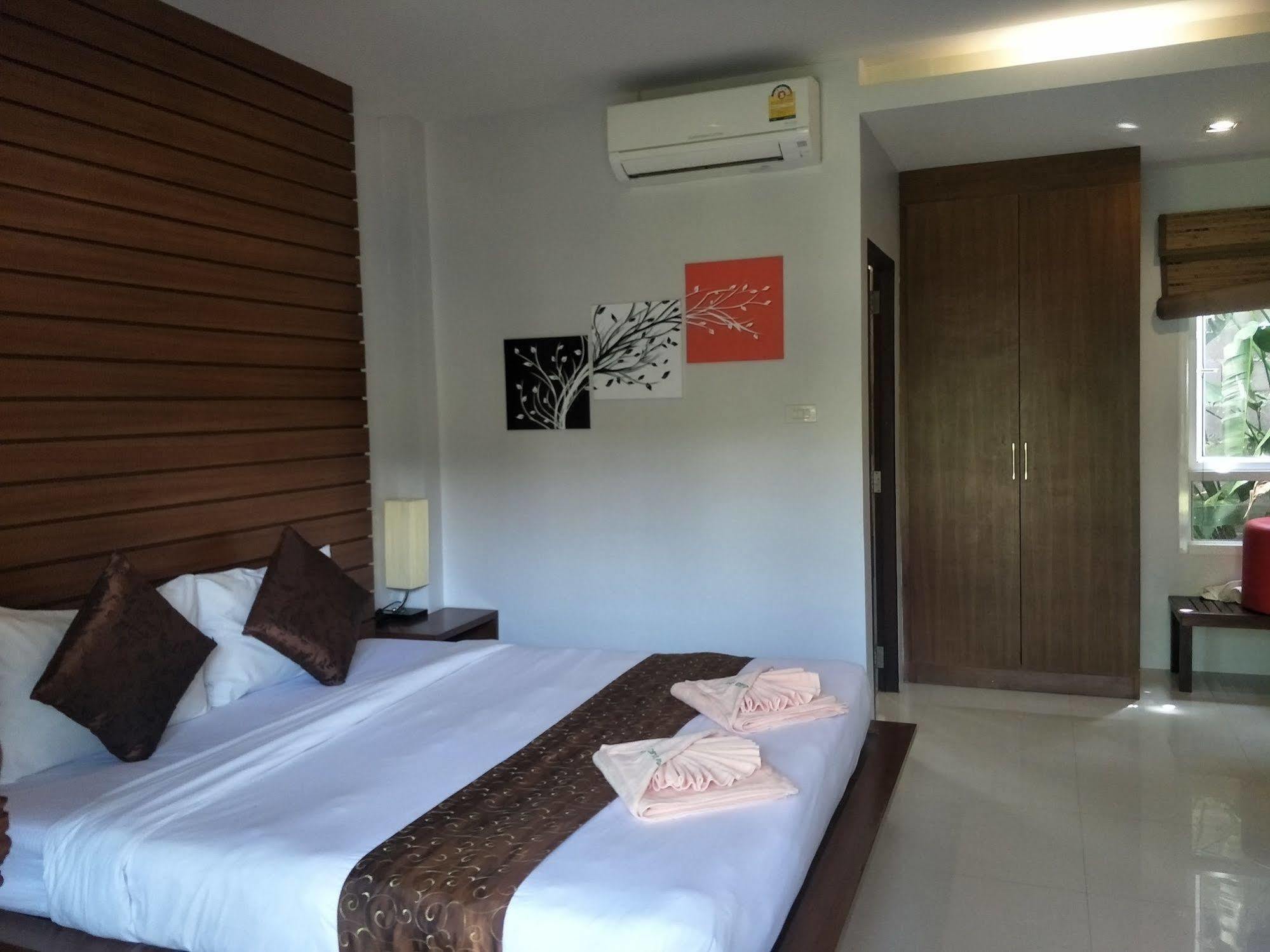 Lanta Intanin Resort - Sha Extra Plus Ko Lanta Exterior foto