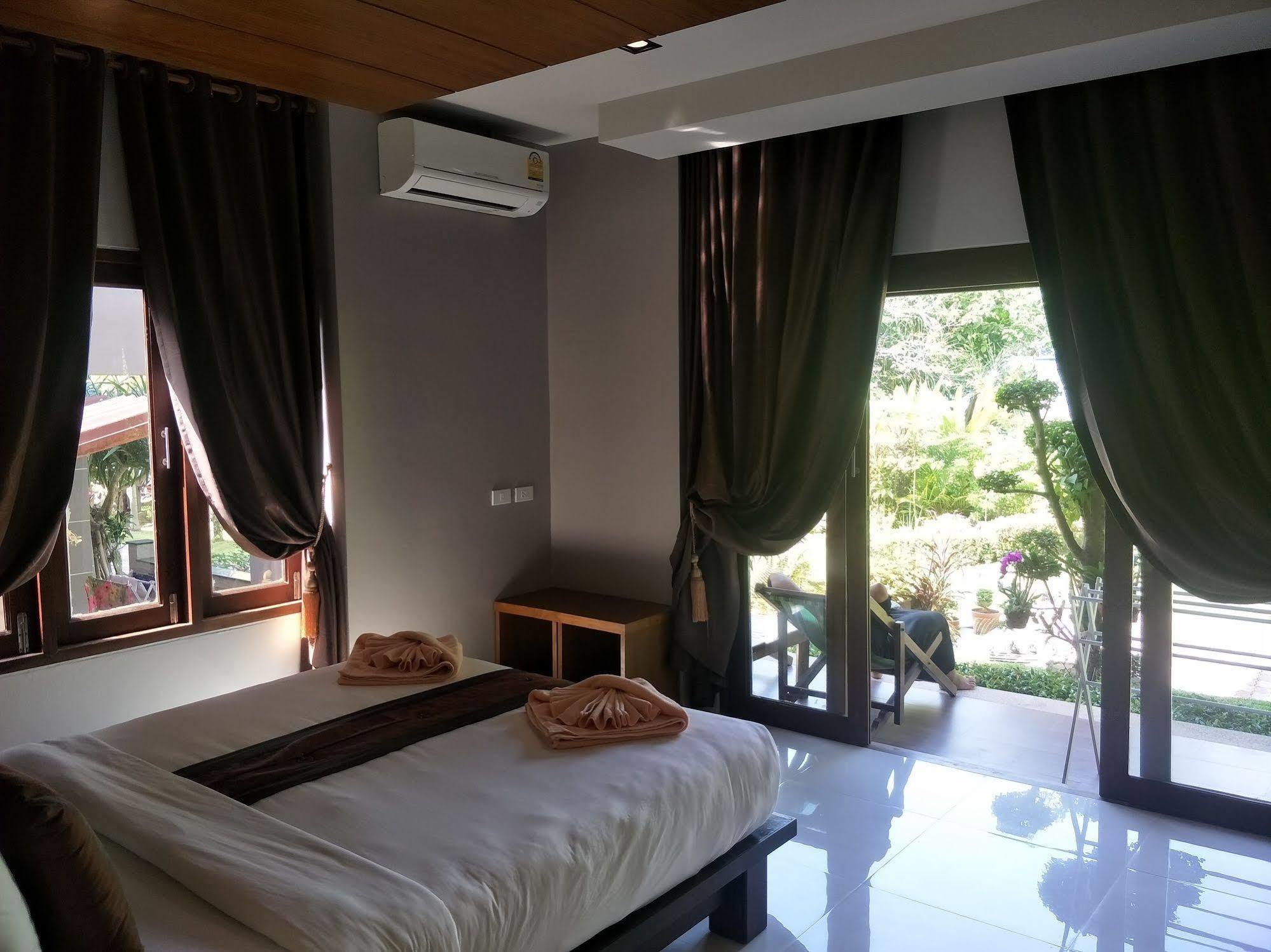 Lanta Intanin Resort - Sha Extra Plus Ko Lanta Exterior foto