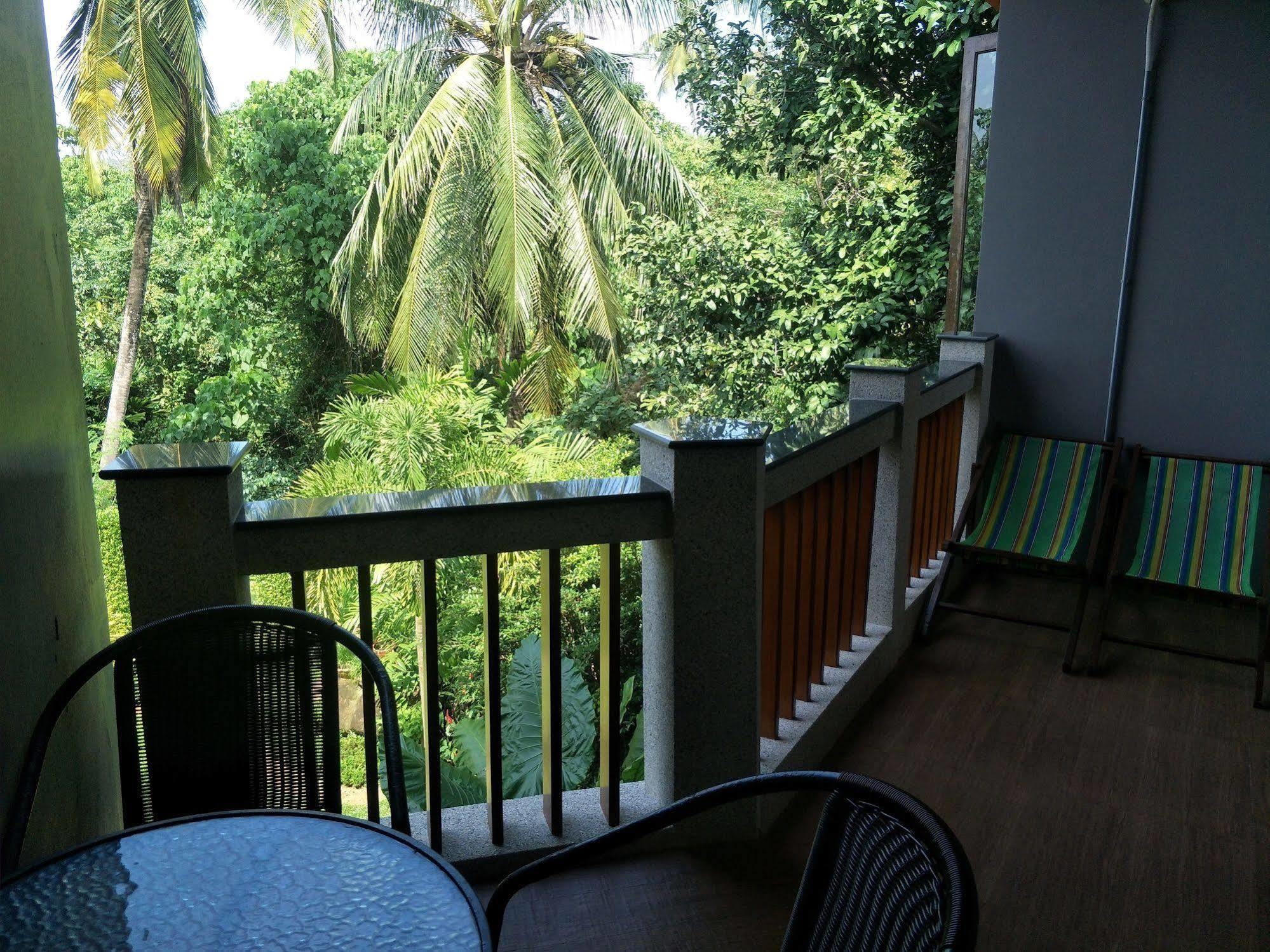 Lanta Intanin Resort - Sha Extra Plus Ko Lanta Exterior foto